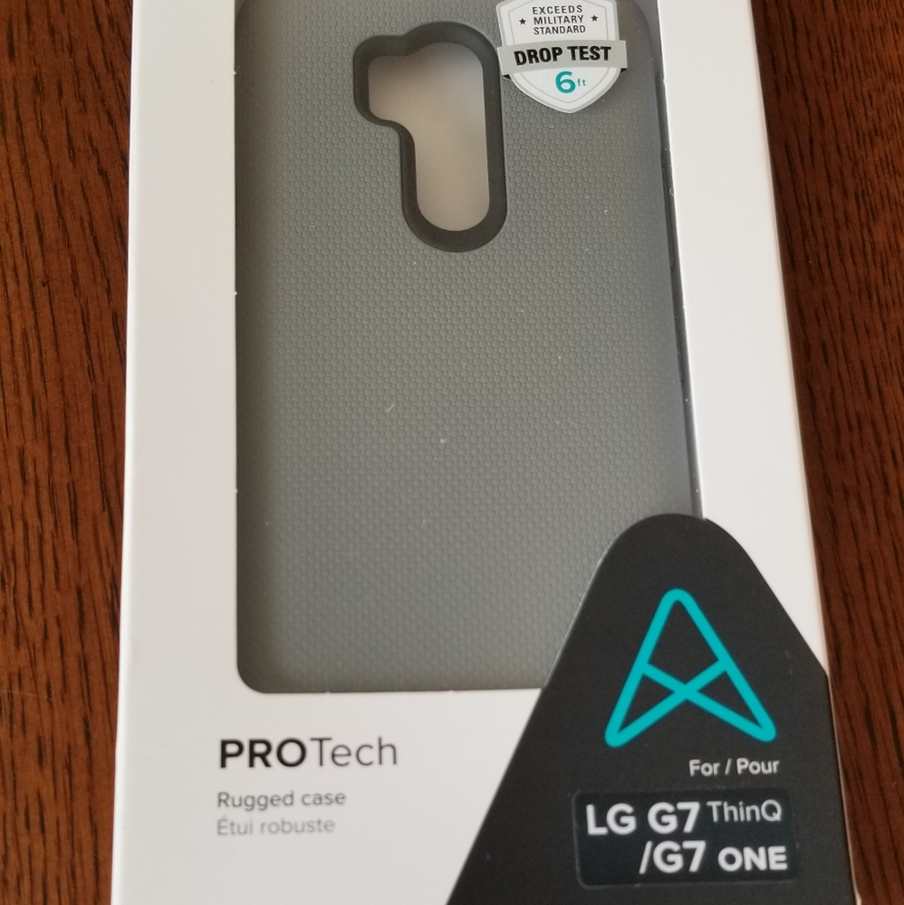 Phone cases - Picture 7 of 8